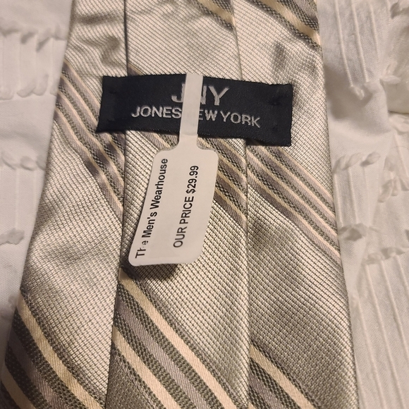New Jones New York Satin Sage Green Striped Neck Tie - Picture 3 of 3